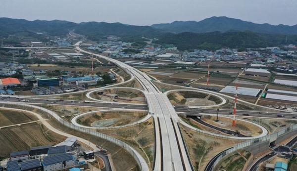 봉담-송산 고속도로 보상평가